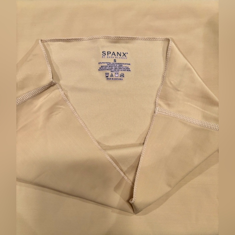 NWOT SPANX Nude Slip Small
